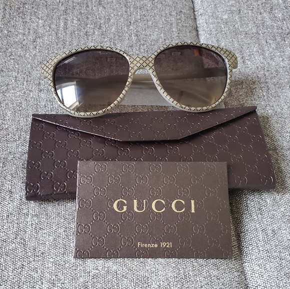 Gucci Accessories - Authentic Gucci 3633 Sunglasses Fancy Gray with Print